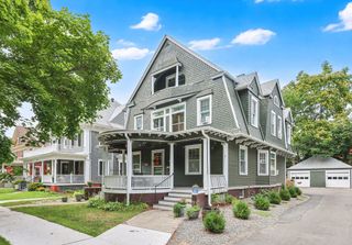 36 Spruceland Ave, Springfield, MA 01108
