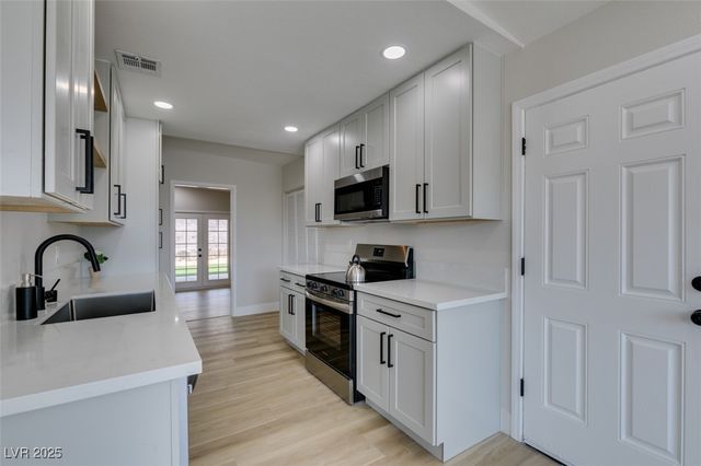 2616 Cabot Street, Las Vegas, NV 89102