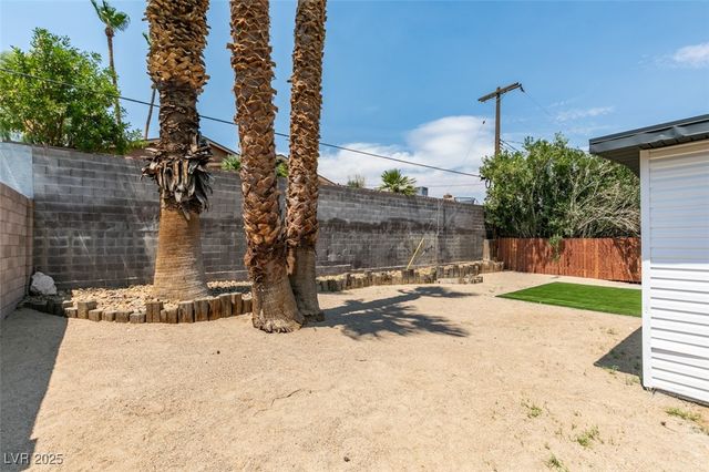 2616 Cabot Street, Las Vegas, NV 89102