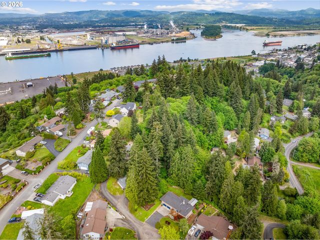75375 FERN HILL Loop, Rainier, OR 97048
