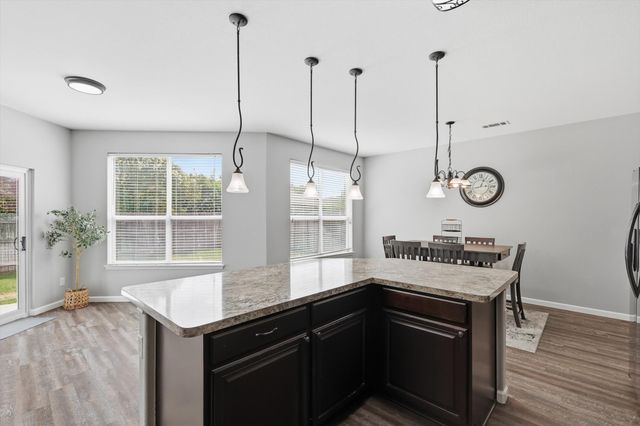 10832 Thorngrove Court, Fort Worth, TX 76052