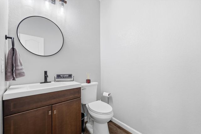 10832 Thorngrove Court, Fort Worth, TX 76052