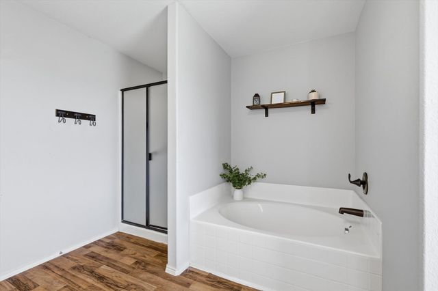 10832 Thorngrove Court, Fort Worth, TX 76052