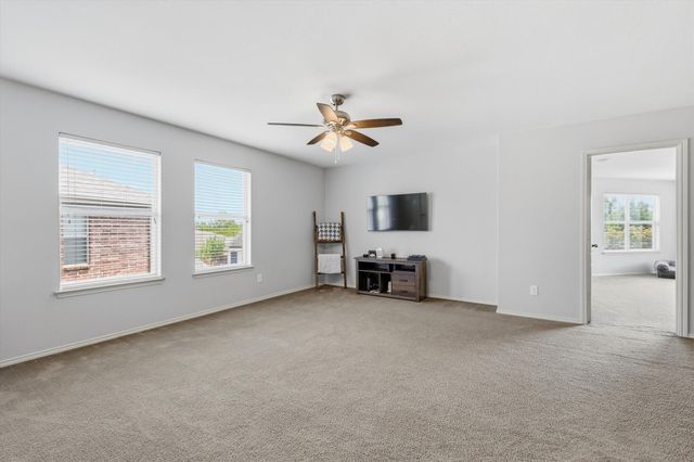 10832 Thorngrove Court, Fort Worth, TX 76052