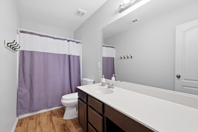 10832 Thorngrove Court, Fort Worth, TX 76052