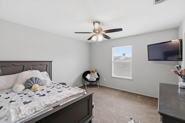 10832 Thorngrove Court, Fort Worth, TX 76052