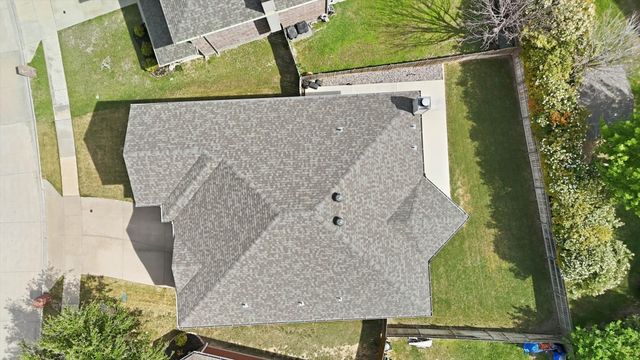 10832 Thorngrove Court, Fort Worth, TX 76052