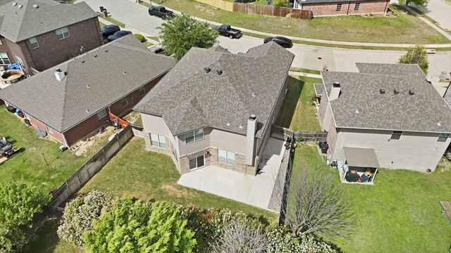 10832 Thorngrove Court, Fort Worth, TX 76052