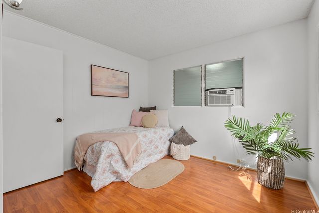 98-1848 Mikinolia Place, Aiea, HI 96701