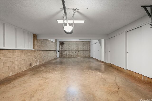 98-1848 Mikinolia Place, Aiea, HI 96701