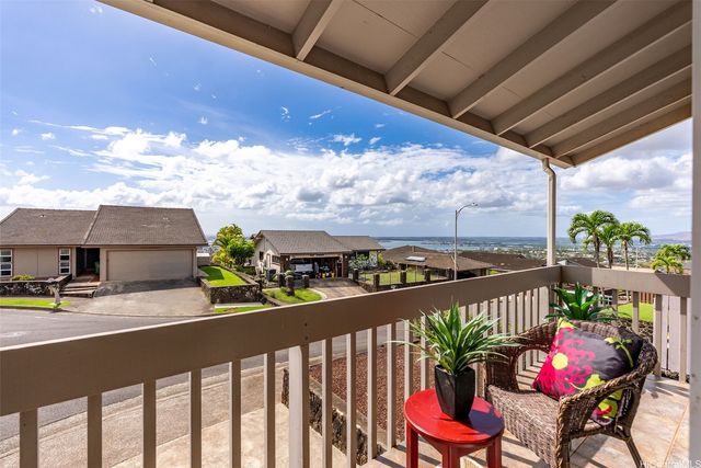 98-1848 Mikinolia Place, Aiea, HI 96701