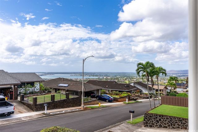 98-1848 Mikinolia Place, Aiea, HI 96701