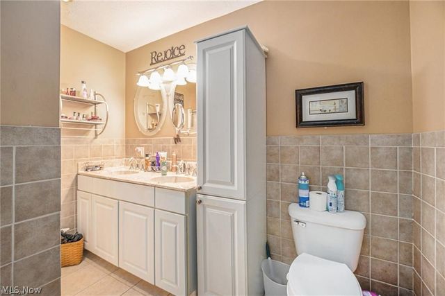 7032 Reed Road, Conneaut, OH 44030