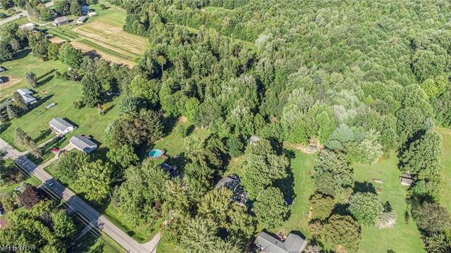 7032 Reed Road, Conneaut, OH 44030