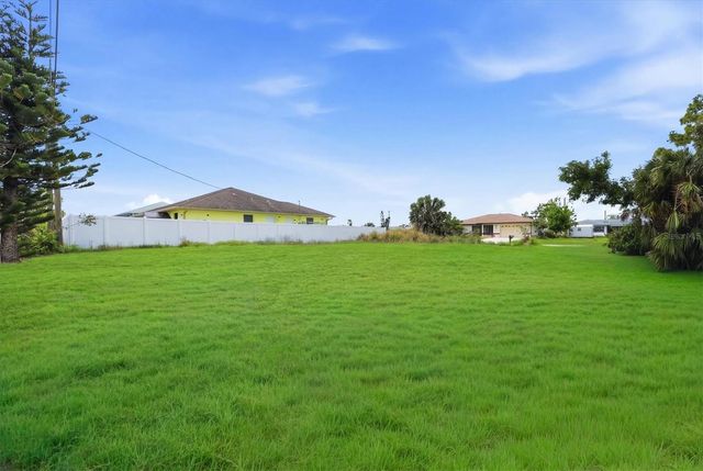 300 SAN LORENZO AVENUE, North Port, FL 34287