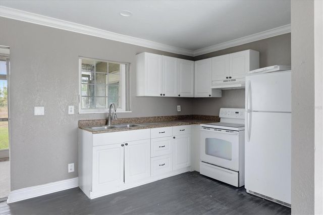 300 SAN LORENZO AVENUE, North Port, FL 34287