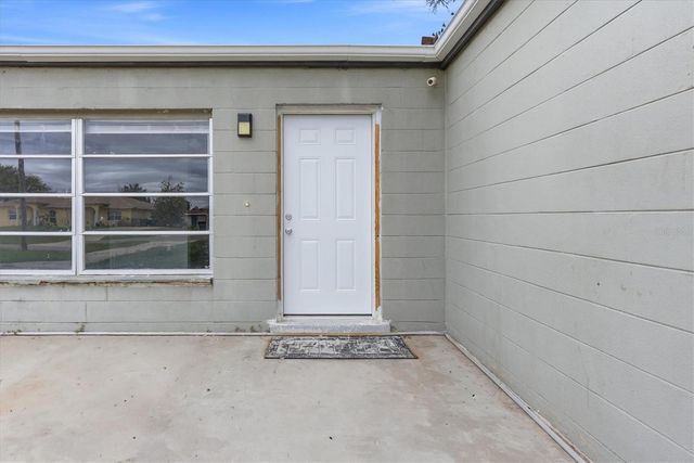 300 SAN LORENZO AVENUE, North Port, FL 34287