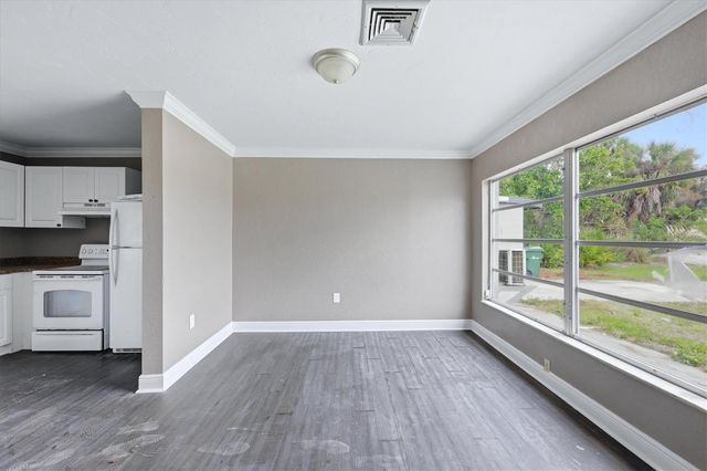 300 SAN LORENZO AVENUE, North Port, FL 34287