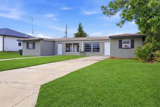 300 SAN LORENZO AVENUE, North Port, FL 34287