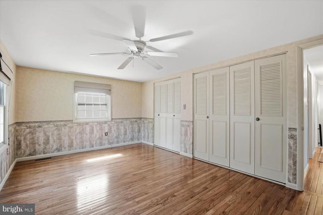 387 YORKTOWN RD, Hershey, PA 17033