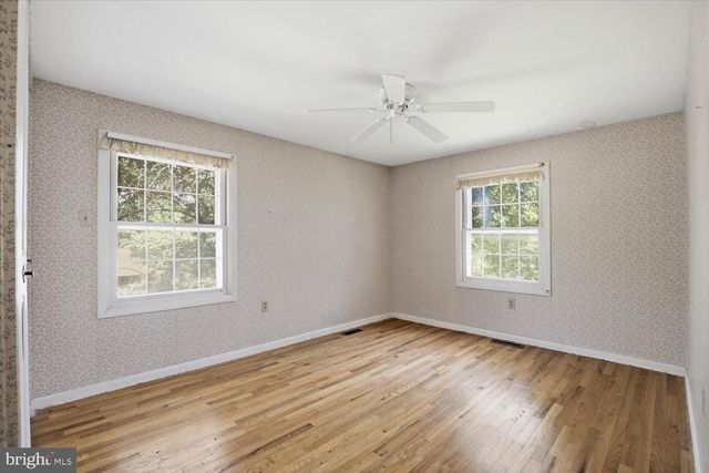 387 YORKTOWN RD, Hershey, PA 17033