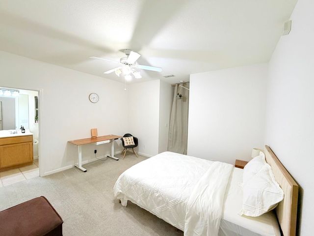 2054 Ajay DR, Roseville, CA 95678