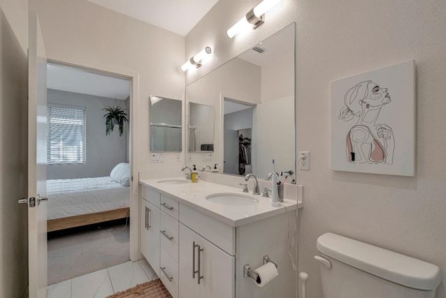 198 Log Pond Ln, Sacramento, CA 95818