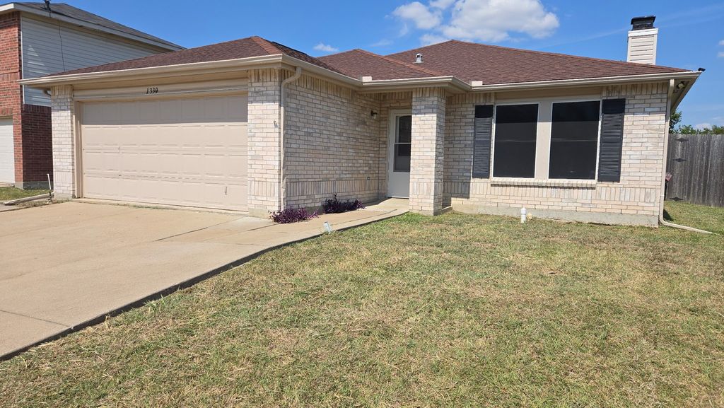 1330 Blazing Star Trail, Burleson, TX 76028
