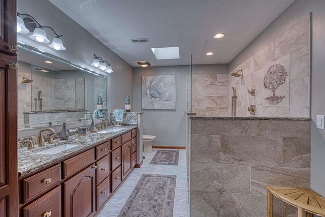 5666 N Cypress Street, Newburgh, IN 47630