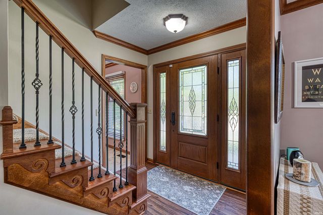 5666 N Cypress Street, Newburgh, IN 47630