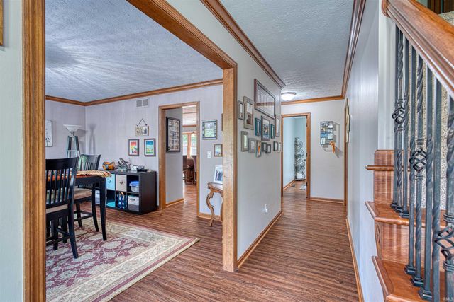 5666 N Cypress Street, Newburgh, IN 47630