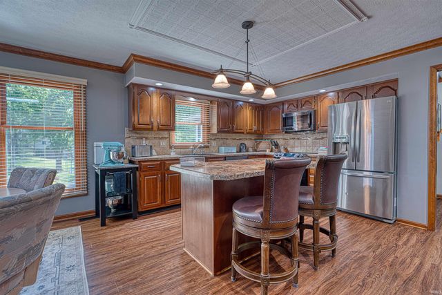 5666 N Cypress Street, Newburgh, IN 47630