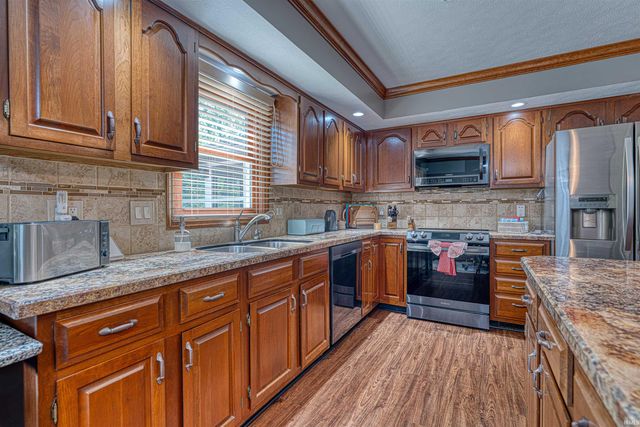 5666 N Cypress Street, Newburgh, IN 47630