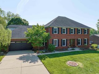 5666 N Cypress Street, Newburgh, IN 47630