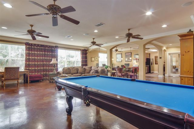 1711 Old Spanish 409, Houston, TX 77054