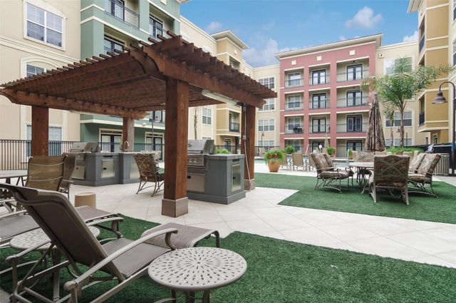 1711 Old Spanish 409, Houston, TX 77054