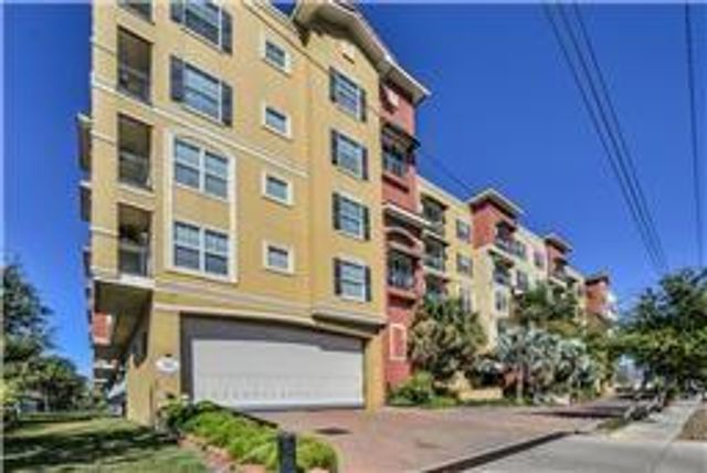 1711 Old Spanish 409, Houston, TX 77054