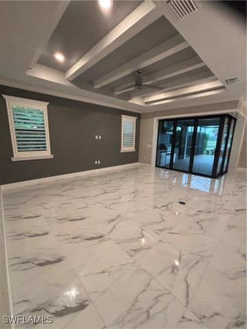 6787 Pennyroyal DR, Naples, FL 34114