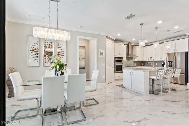 6787 Pennyroyal DR, Naples, FL 34114