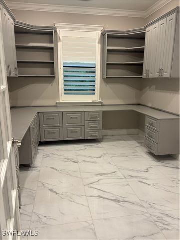 6787 Pennyroyal DR, Naples, FL 34114