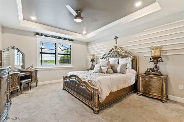 6787 Pennyroyal DR, Naples, FL 34114