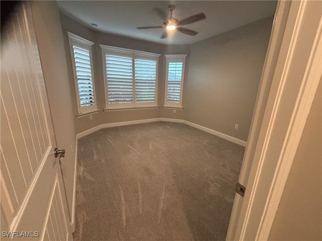 6787 Pennyroyal DR, Naples, FL 34114