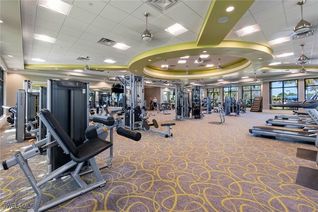 6787 Pennyroyal DR, Naples, FL 34114