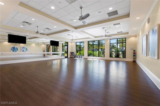 6787 Pennyroyal DR, Naples, FL 34114