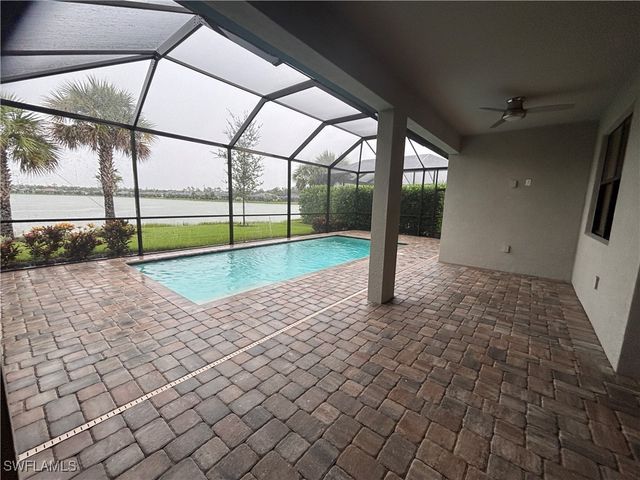 6787 Pennyroyal DR, Naples, FL 34114