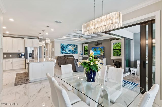 6787 Pennyroyal DR, Naples, FL 34114