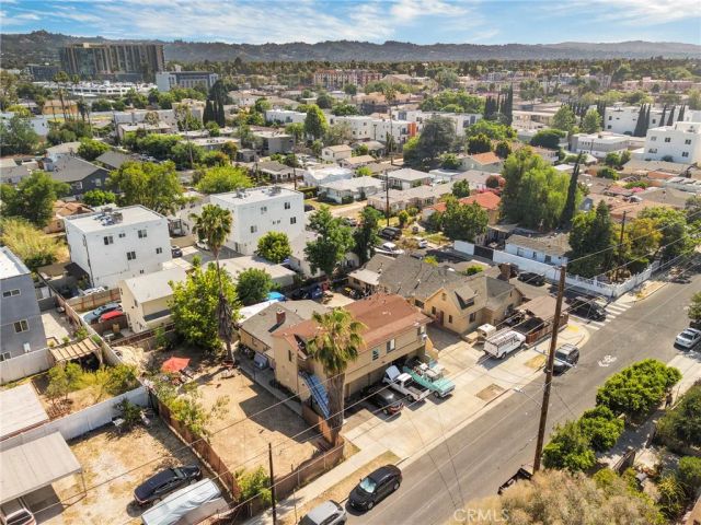 11234 Hatteras, North Hollywood, CA 91601