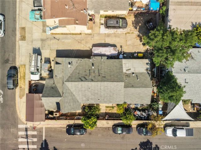 11234 Hatteras, North Hollywood, CA 91601