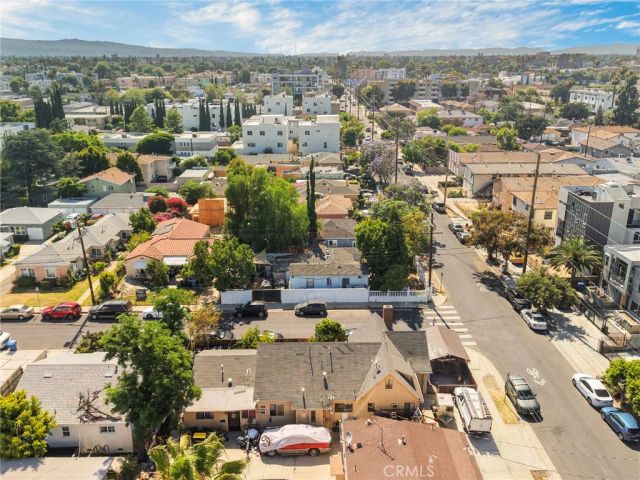 11234 Hatteras, North Hollywood, CA 91601