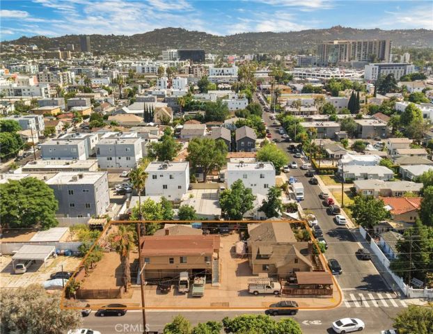 11234 Hatteras, North Hollywood, CA 91601